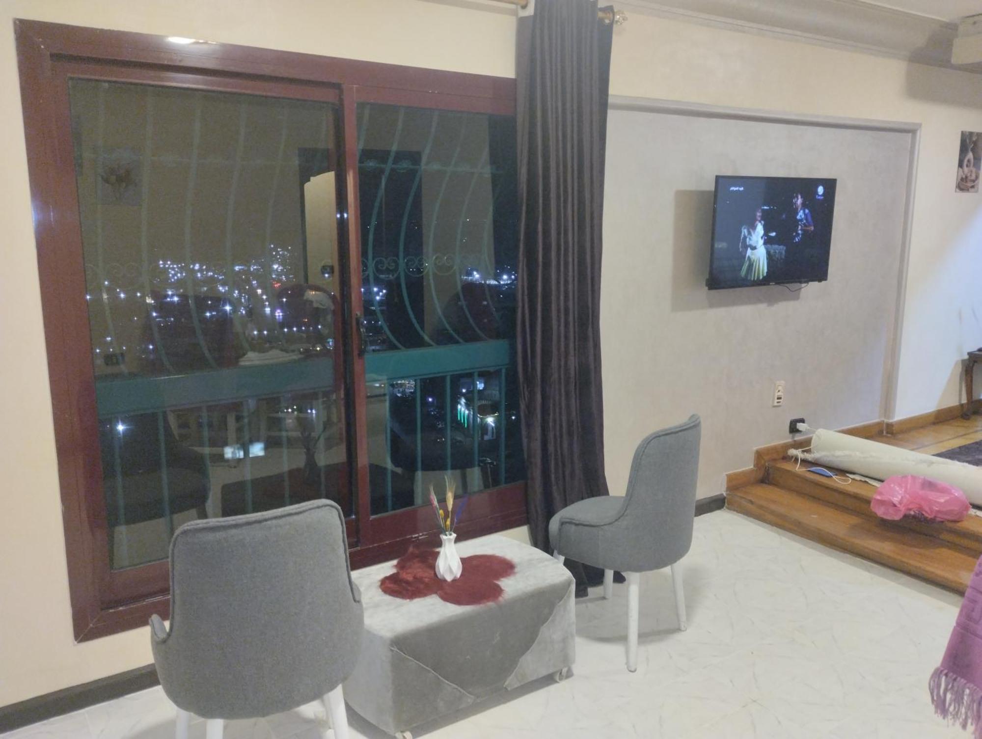 شارع البحر الاعظم رقم 19 Cairo